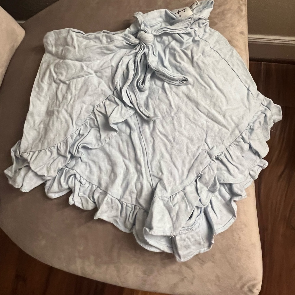 princess polly light blue skort, size 0